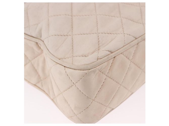 CHANEL Matelasse Shoulder Bag Lamb Skin White Gold CC Auth BA14472 Bianco D'oro - vista 8
