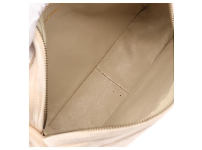 CHANEL Matelasse Shoulder Bag Lamb Skin White Gold CC Auth BA14472 Bianco D'oro - vista 9