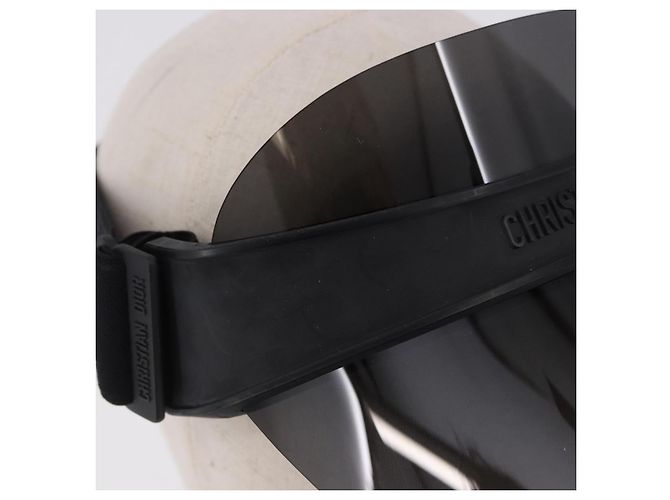 Visiera Christian Dior in plastica Nero Auth BA14500M - vista 6