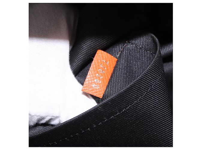LOUIS VUITTON Tiger Lama Monogram Discovery Rucksack Orange M30410 Auth mr2678 - Ansicht 12