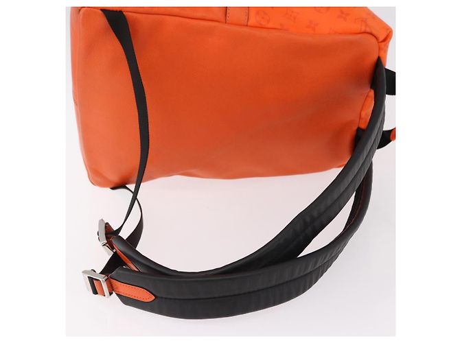 LOUIS VUITTON Tiger Lama Monogram Discovery Rucksack Orange M30410 Auth mr2678 - Ansicht 8