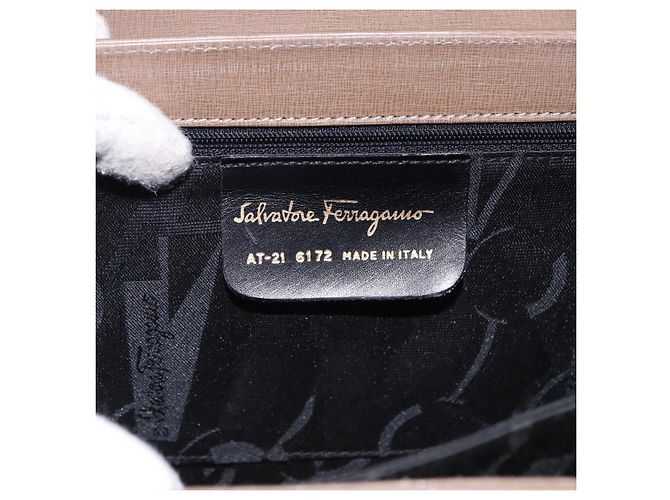 Borsa Salvatore Ferragamo Gancini in Pelle 2way Marrone Oro Auth ka5266 D'oro - vista 12