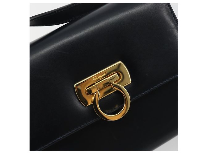 Borsa a tracolla Salvatore Ferragamo Gancini in pelle blu navy e oro Auth BA14387 D'oro - vista 18