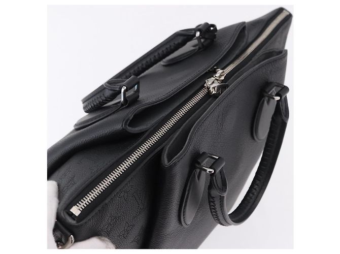 LOUIS VUITTON Mahina Omea Hand Bag Leather Black M55029 LV Auth ka5288V Nero - vista 6