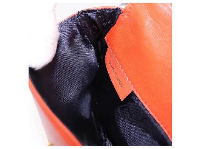 LOEWE Anagram Waist bag Leather Orange Gold Auth bs36195A Dorado Naranja - vista 12