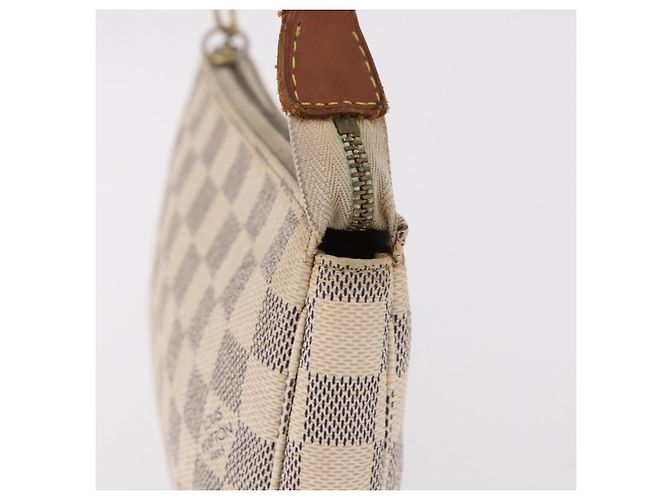 LOUIS VUITTON Damier Azur Pochette Accessoires Pouch N51986 LV Auth 192016 - vista 4