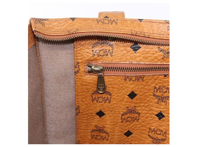 Bolsa Tote MCM Vicetos Logogram em PVC e couro marrom com detalhes dourados Auth BA14482A - vista 20