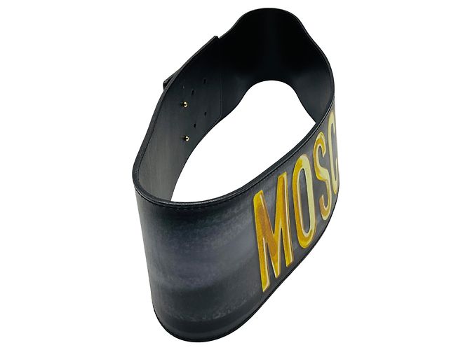 Breiter Moschino Gürtel aus lackiertem Echtleder mit grafischem Logo Schwarz / Gold - Ansicht 3