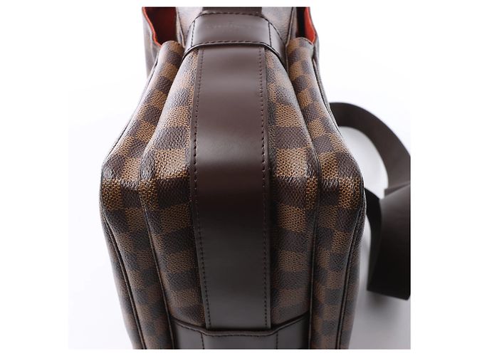 Borsa a tracolla Louis Vuitton Naviglio Damier Ebene marrone N45255 Rosso - vista 8