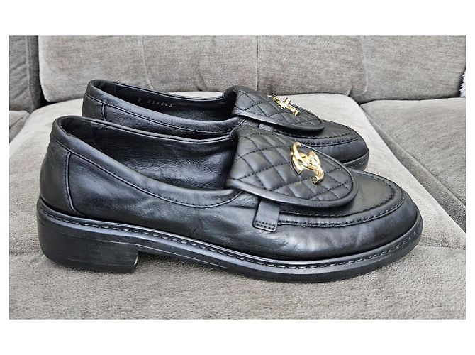 Mocassini Chanel in pelle trapuntata nera Nero - vista 13