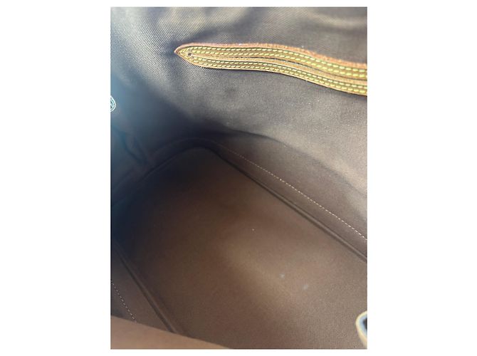 Bolsa Louis Vuitton Alma de couro marrom e dourado - vista 6