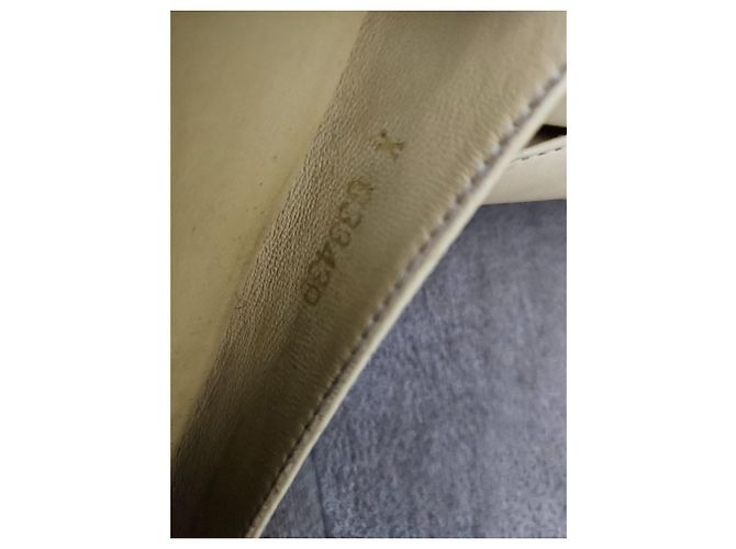 Ballerine bicolore Chanel con tacco impreziosito da perle Nero Beige - vista 19