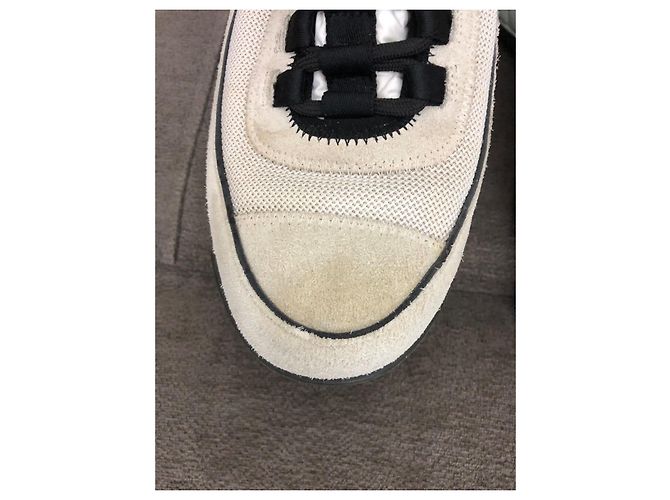 Sneakers Chanel CC Logo in pelle e camoscio Nero Bianco Beige - vista 10