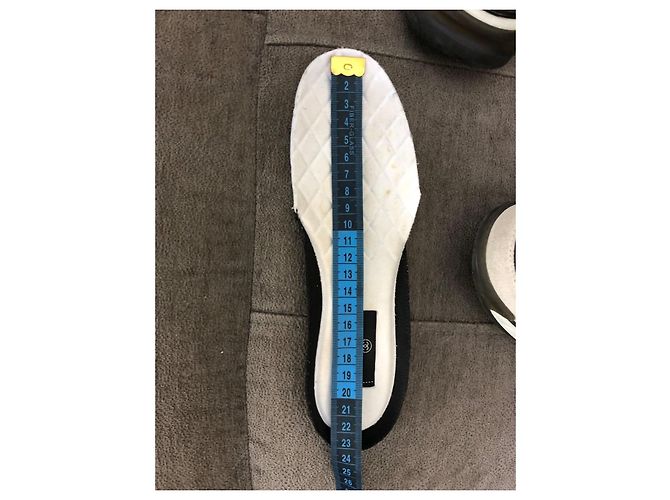 Sneakers Chanel CC Logo in pelle e camoscio Nero Bianco Beige - vista 14
