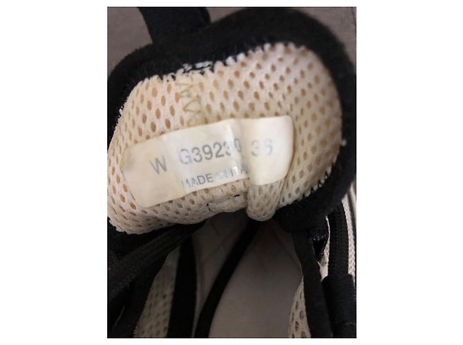 Sneakers Chanel CC Logo in pelle e camoscio Nero Bianco Beige - vista 15