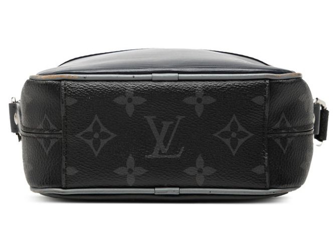 Louis Vuitton Epi Monogram Eclipse Danube PM Schultertasche Braun Schwarz Marineblau - Ansicht 3