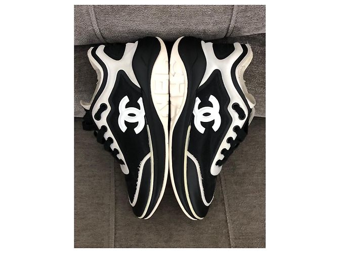 Sneakers Chanel CC Logo Nero Bianco - vista 5