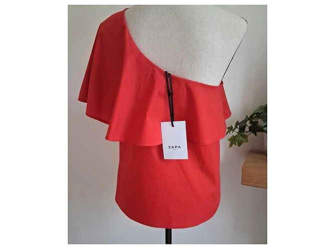 Zapa Paris Top rojo asimétrico con volantes Roja - vista 2