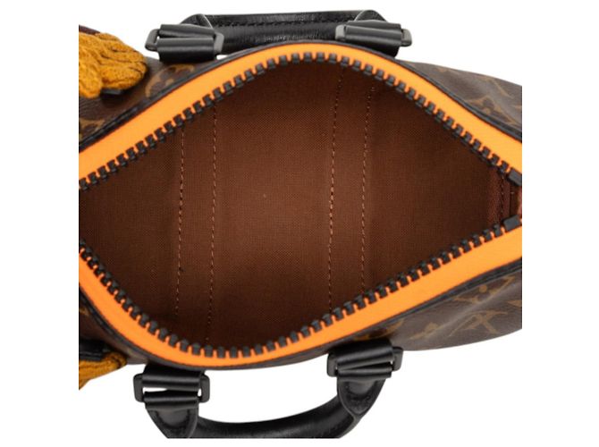 Bolso Louis Vuitton Monogram Keepall XS Castaño - vista 5