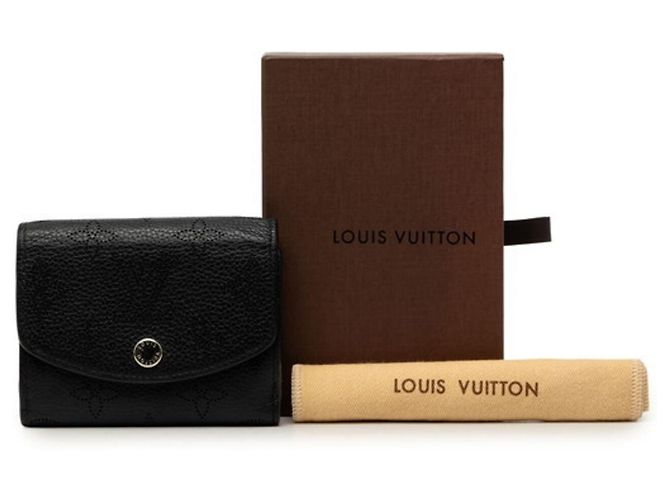 Louis Vuitton Monogram Mahina Portefeuille Iris XS Carteira Dobrável Preto - vista 8