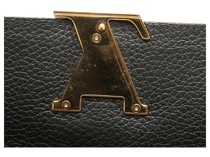 Cartera Long Capucines Louis Vuitton Negro - vista 5