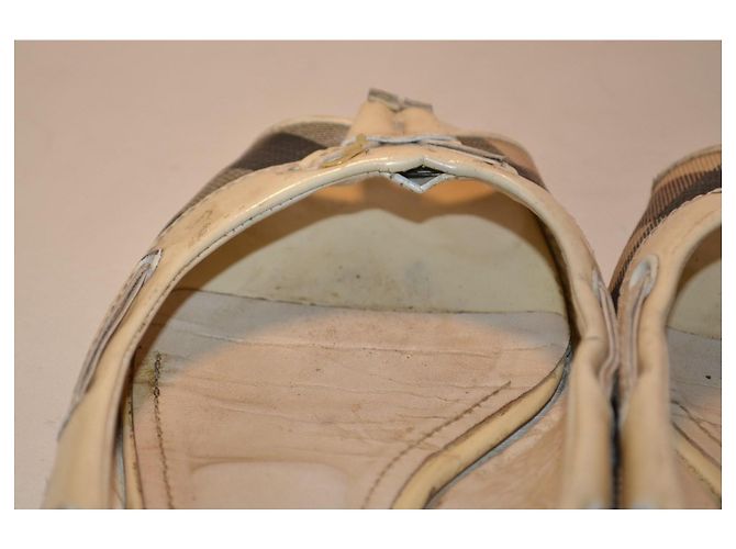 Bailarinas Burberry Check Castaño Beige - vista 4