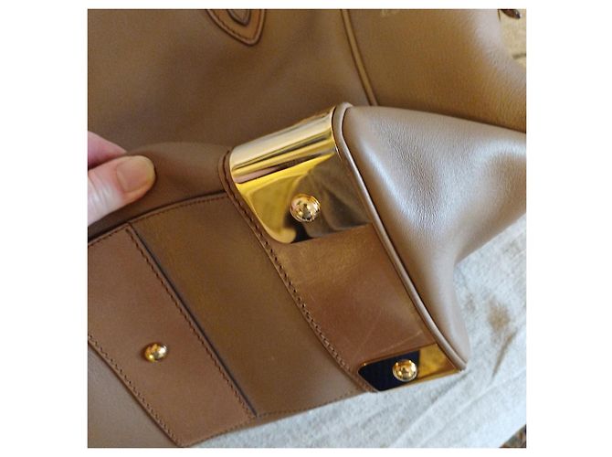 Salvatore Ferragamo Borsa Tote in Pelle Marrone Taupe - vista 5
