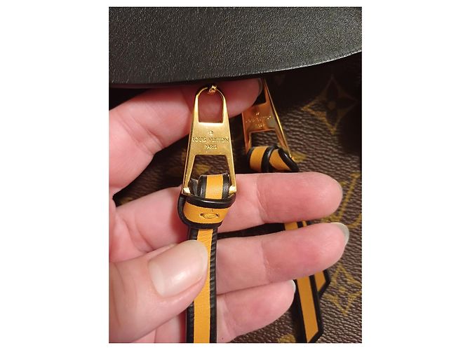 Louis Vuitton Monogram Bandoulière 30 Marrone Nero Rosso - vista 11