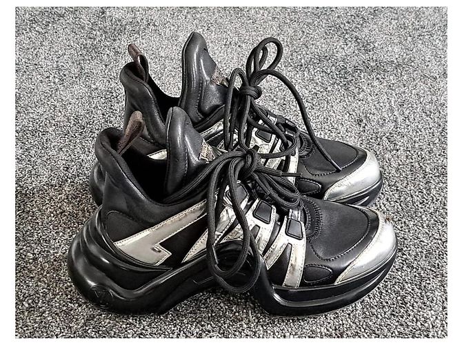 Sneakers chunky in pelle nera e argento Louis Vuitton Nero - vista 2