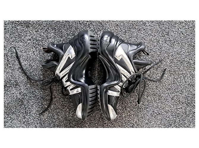 Sneakers chunky in pelle nera e argento Louis Vuitton Nero - vista 4