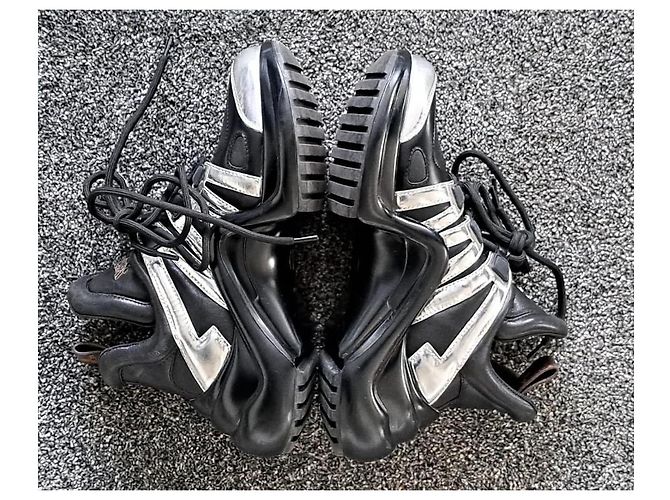 Sneakers chunky in pelle nera e argento Louis Vuitton Nero - vista 5