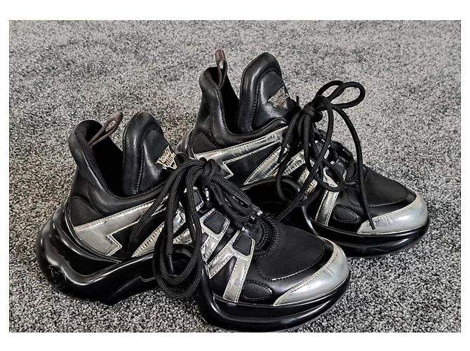 Sneakers chunky in pelle nera e argento Louis Vuitton Nero - vista 8
