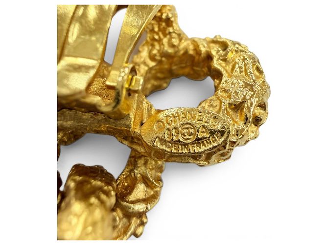 Brincos de clip Chanel Vintage 93A Metal Lava Flower Dourado - vista 7