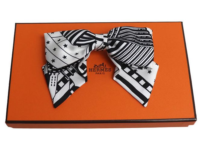 Hermès Barrette in seta HERMES Grenelle PM Accessorio per capelli Nero Bianco - vista 6