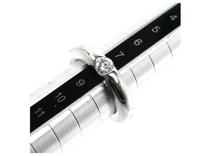 Cartier Ellipse Ring aus 18K Weißgold mit Diamant - Ansicht 6