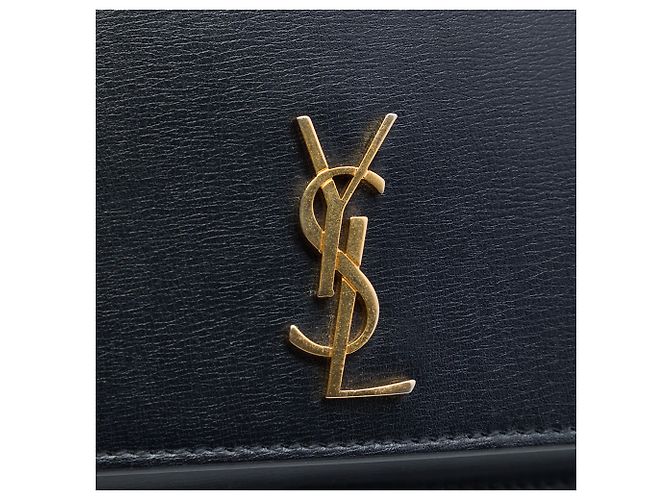 Saint Laurent Monogram Cassandre Handyhülle aus glattem schwarzem Kalbsleder - Ansicht 5