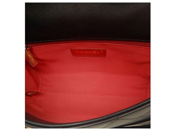 Chanel Black Medium Quilted Lambskin Logo Enchained Flap Nero - vista 6