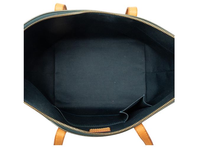 Louis Vuitton Green Monogram Vernis Bellevue GM Verde Verde scuro - vista 4