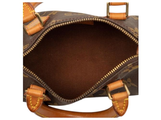 Louis Vuitton Marrone Monogram Nano Speedy Bandouliere - vista 4
