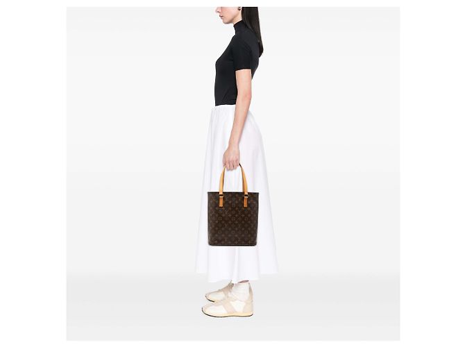 Louis Vuitton Marrone Monogram Vavin GM - vista 7