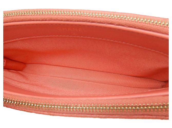 Chanel Pink CC gestepptes Caviar Double Zip Clutch mit Kette - Ansicht 5