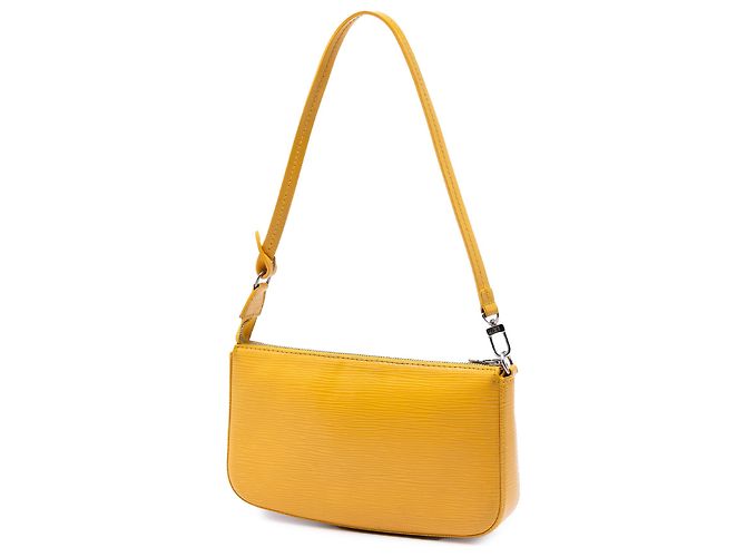 Louis Vuitton Pochette Accessoires in Epi giallo - vista 2