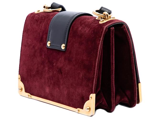 Bolso bandolera Prada Red Velvet Cahier Roja - vista 2