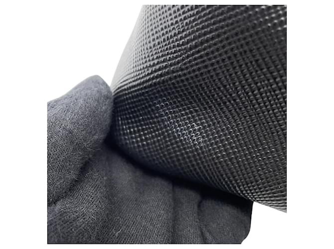 Borsa a tracolla Prada Triangle in pelle Saffiano nera Nero - vista 6