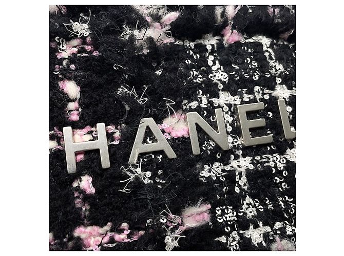 Borsa a tracolla Chanel in tweed e pelle bianco e nero - vista 10