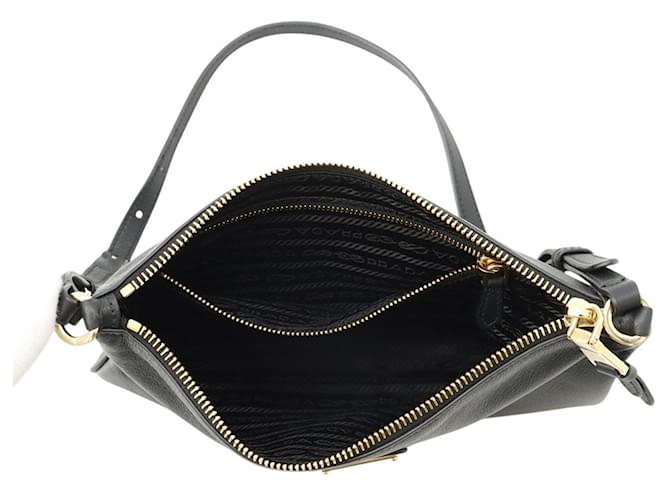 Borsa a tracolla in pelle Prada Triangle Nero - vista 5