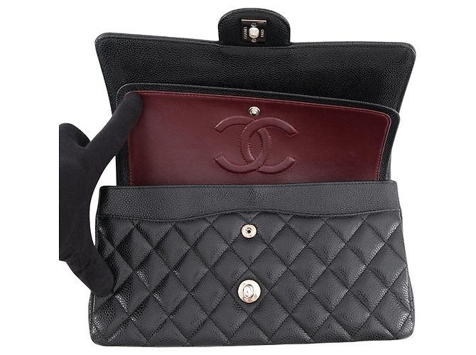 Borsa a tracolla con catena in pelle di vitello martellata nera Chanel Nero - vista 6