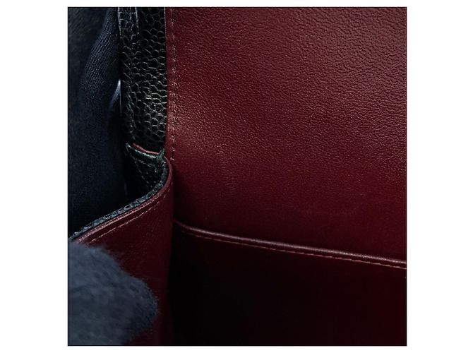 Borsa a tracolla con catena in pelle di vitello martellata nera Chanel Nero - vista 8