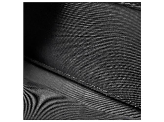 Gucci GG Emblem Continental Ledergeldbörse Schwarz - Ansicht 9