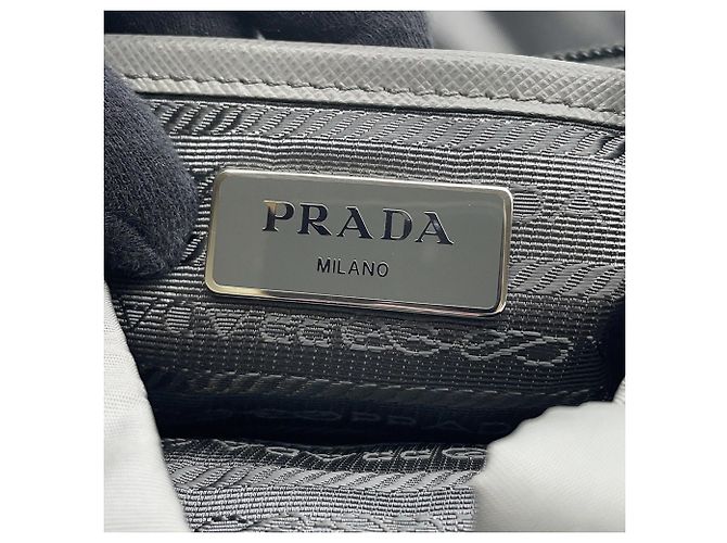 Piccola borsa Prada in nylon grigio e pelle Saffiano Marrone - vista 12